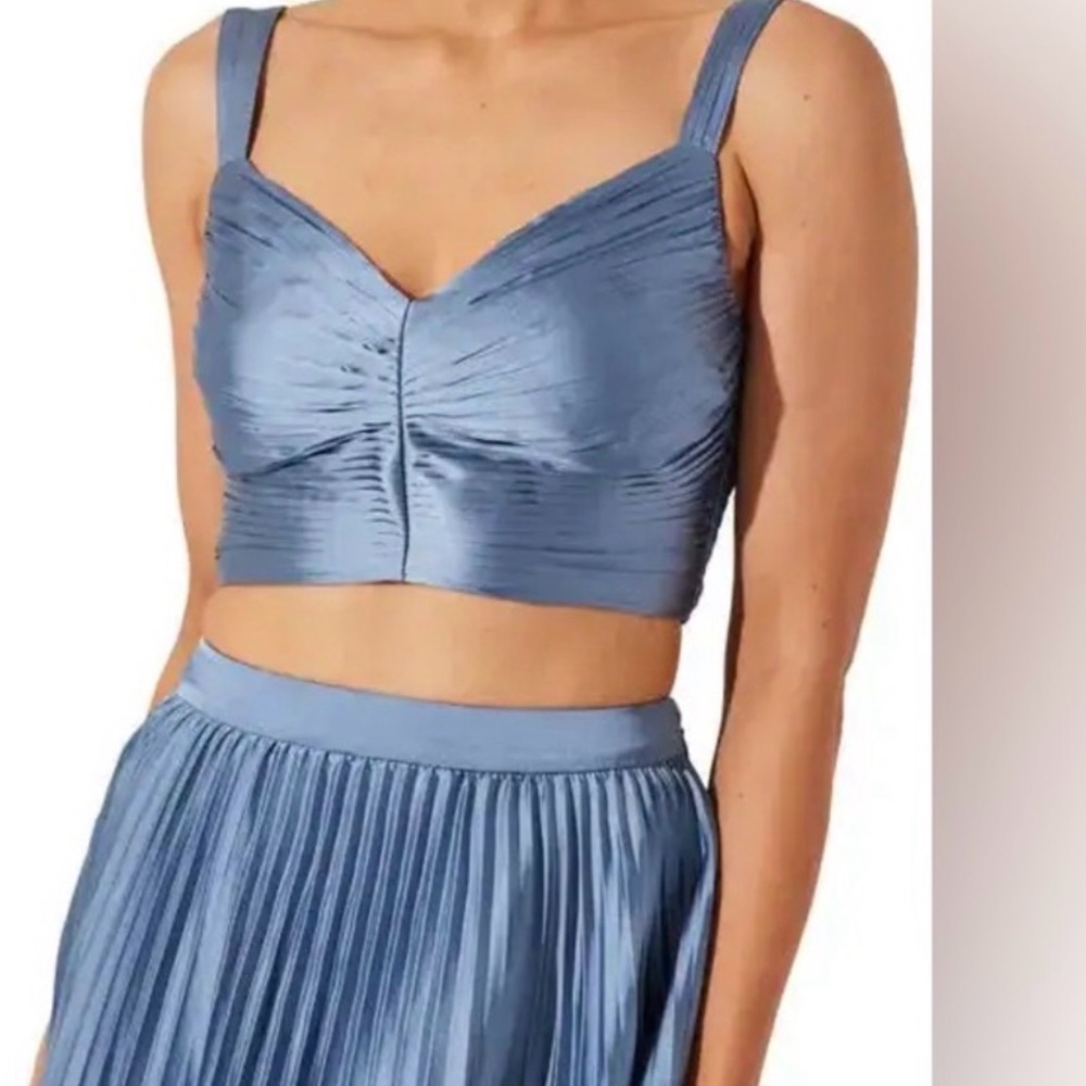 Elegant Slate Blue 2 Piece Set Adj. Tank & Pleated Skirt. SZ SMALL NWT!